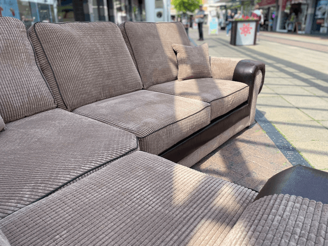 Heinrick Corner Sofa #FRWI1005