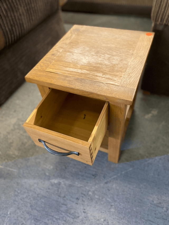 Bedside Table #U1232