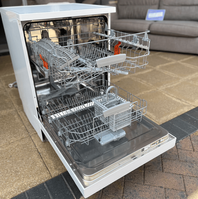 Hotpoint Dishwasher #U1197