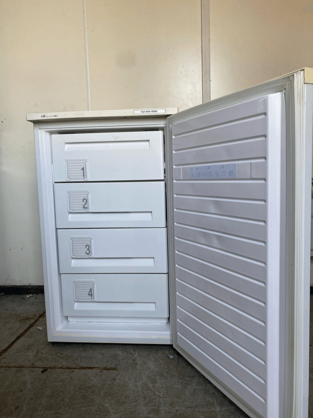 Under Counter Freezer #U1199