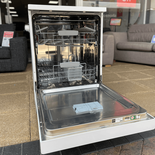 Hotpoint Dishwasher #U1197